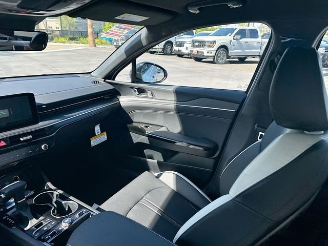 New 2026 Snow White Pearl Kia GT-Line AWD image 24