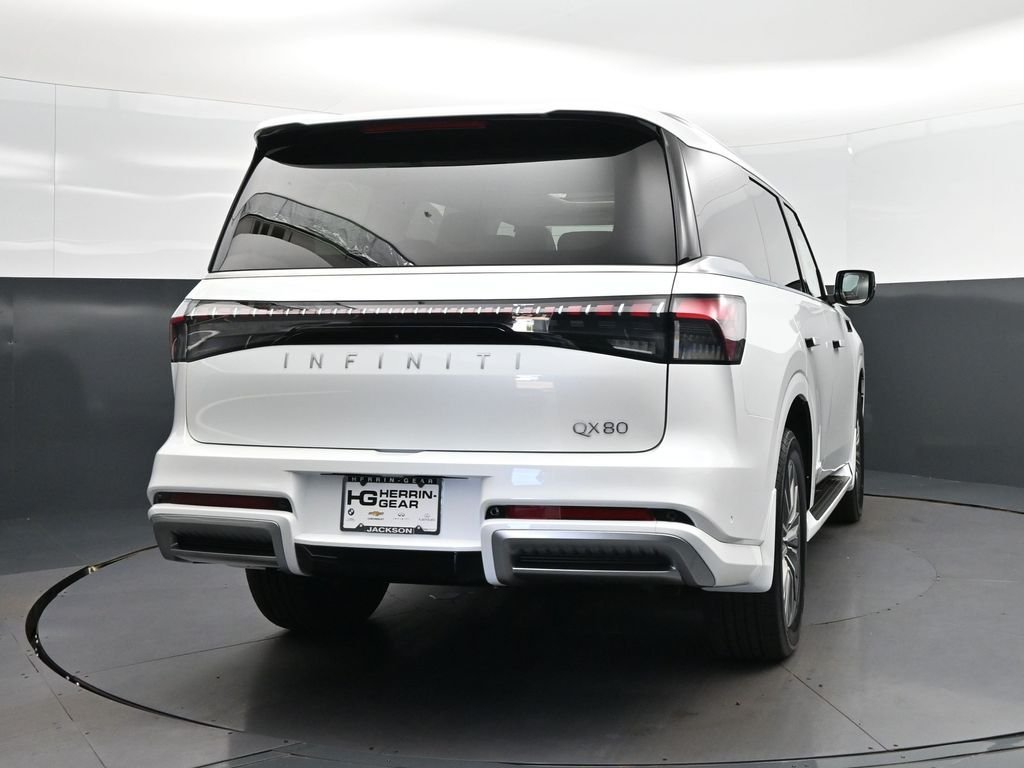 New 2026 RADIANT WHITE INFINITI Luxe 2WD image 7