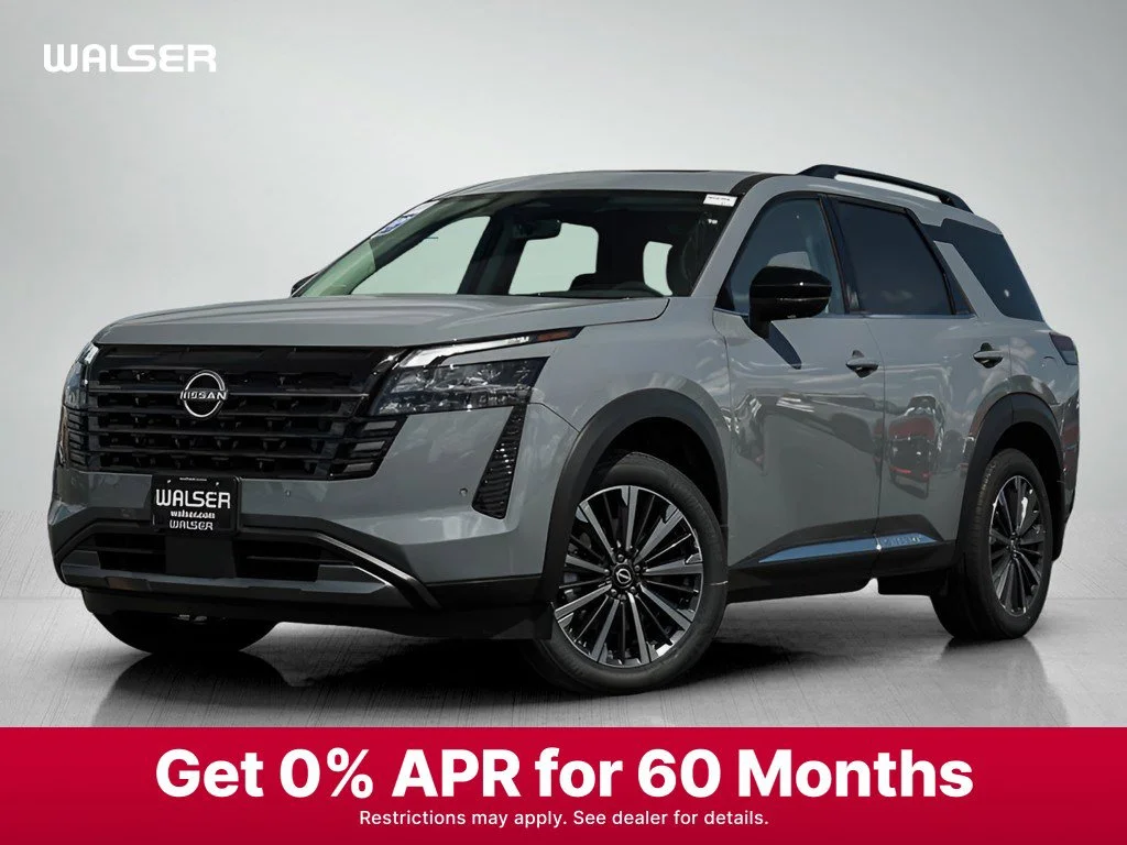 2026 Nissan Pathfinder Platinum 4WD's photo