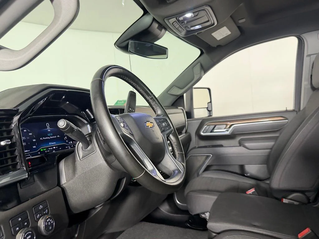2025 Chevrolet Silverado 2500HD LT - Photo 21