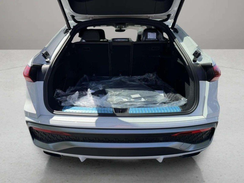 New 2026 Glacier White Metallic Audi Premium Plus image 14