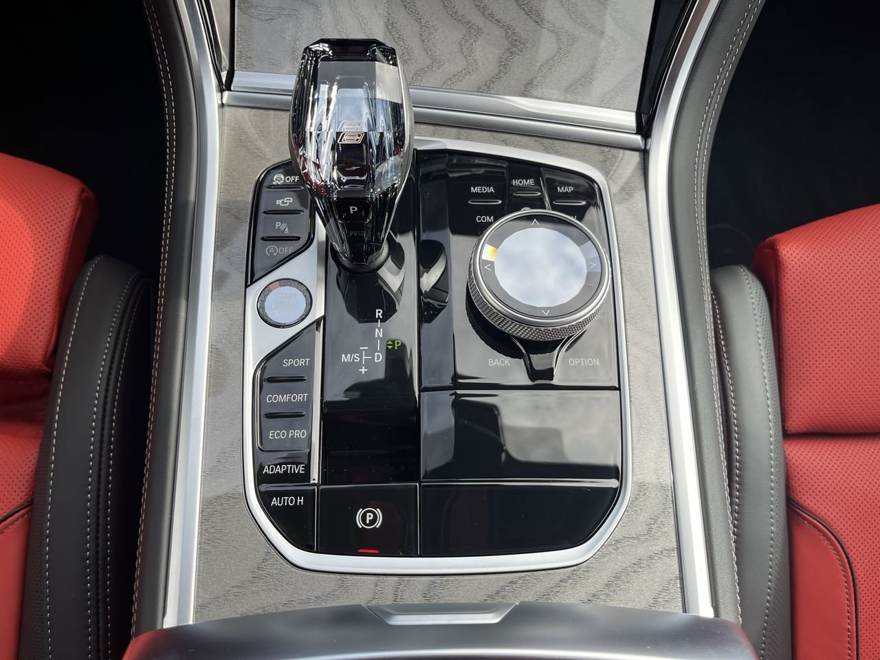 New 2026 Dravit Grey Metallic BMW 840i image 28