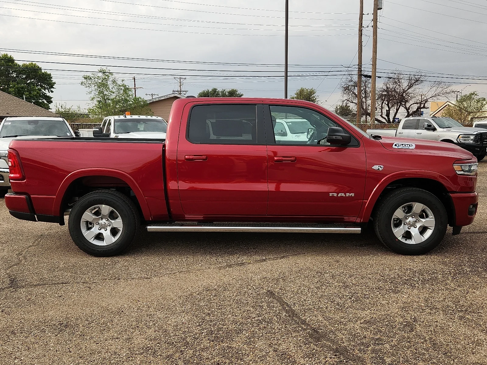 New 2027 PR6 Molten Red Ram BIGHORN/LONESTAR CREW 4X2 image 5