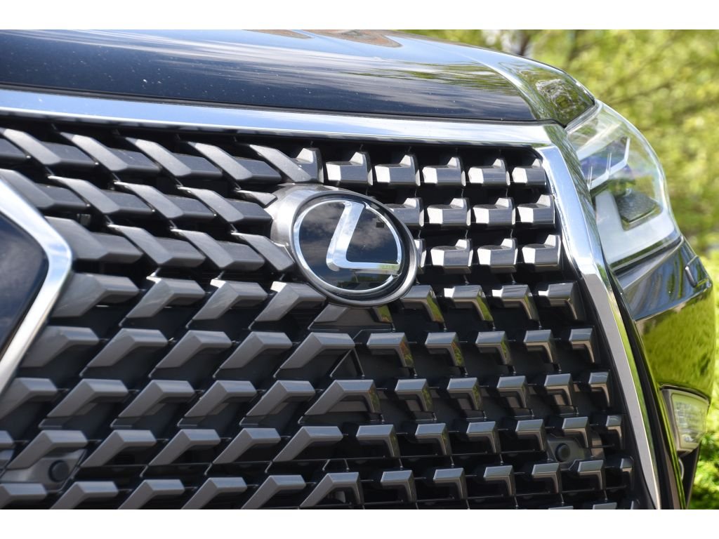 Used 2021 Black Onyx Lexus Premium image 10
