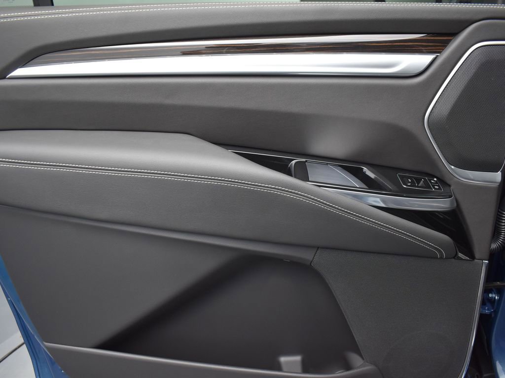 2026 CADILLAC ESCALADE ESV - Image 25