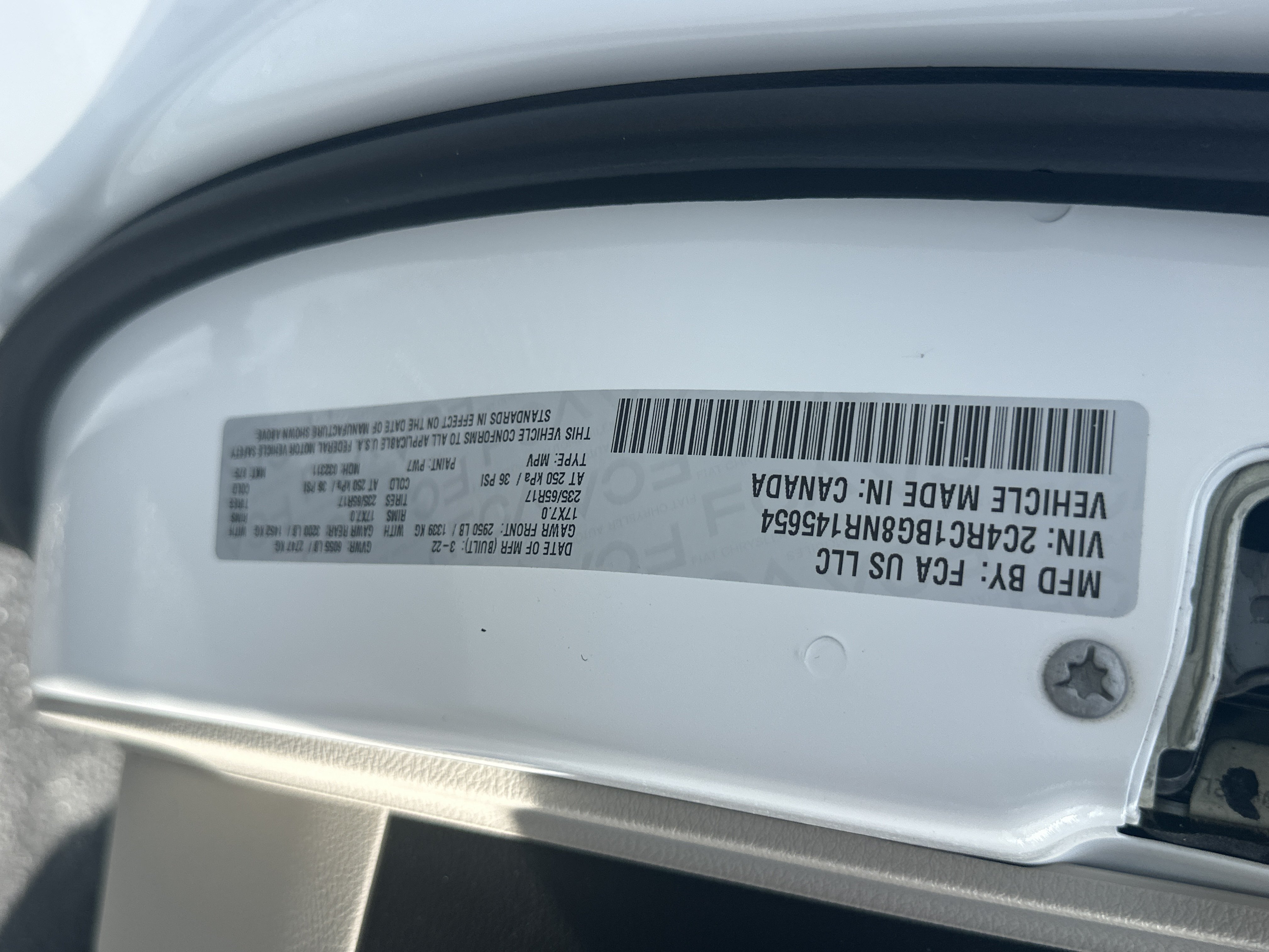 Used 2022 Bright White Clearcoat Chrysler Touring L image 31