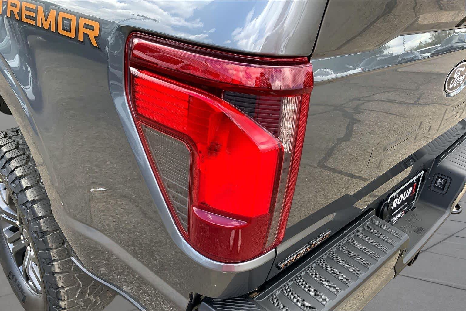 New 2026 Carbonized Gray Metallic Ford Tremor® image 14