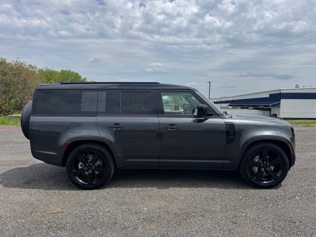 New 2026 Carpathian Grey Land Rover S image 6