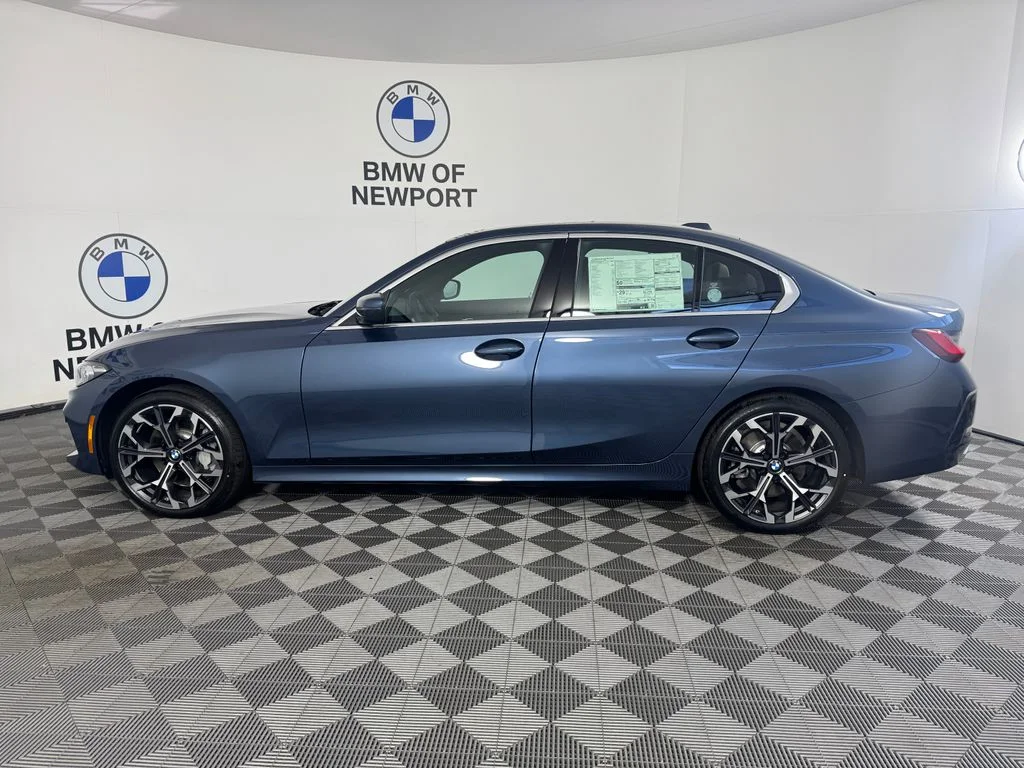 New 2026 Arctic Race Blue metallic BMW 330i xDrive image 9