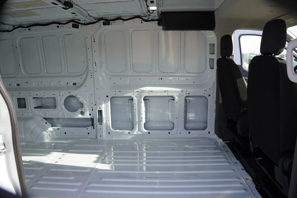 New 2026 Oxford White Ford Base image 14