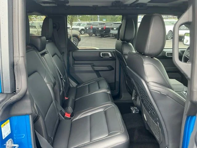 New 2026 Velocity Blue Metallic Ford Badlands® image 25
