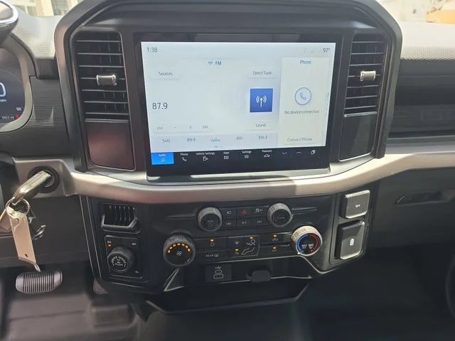 Used 2025 Silver Ford XL image 16