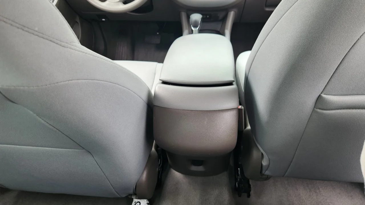 Used 2023 SUMMIT WHITE Chevrolet LS image 12