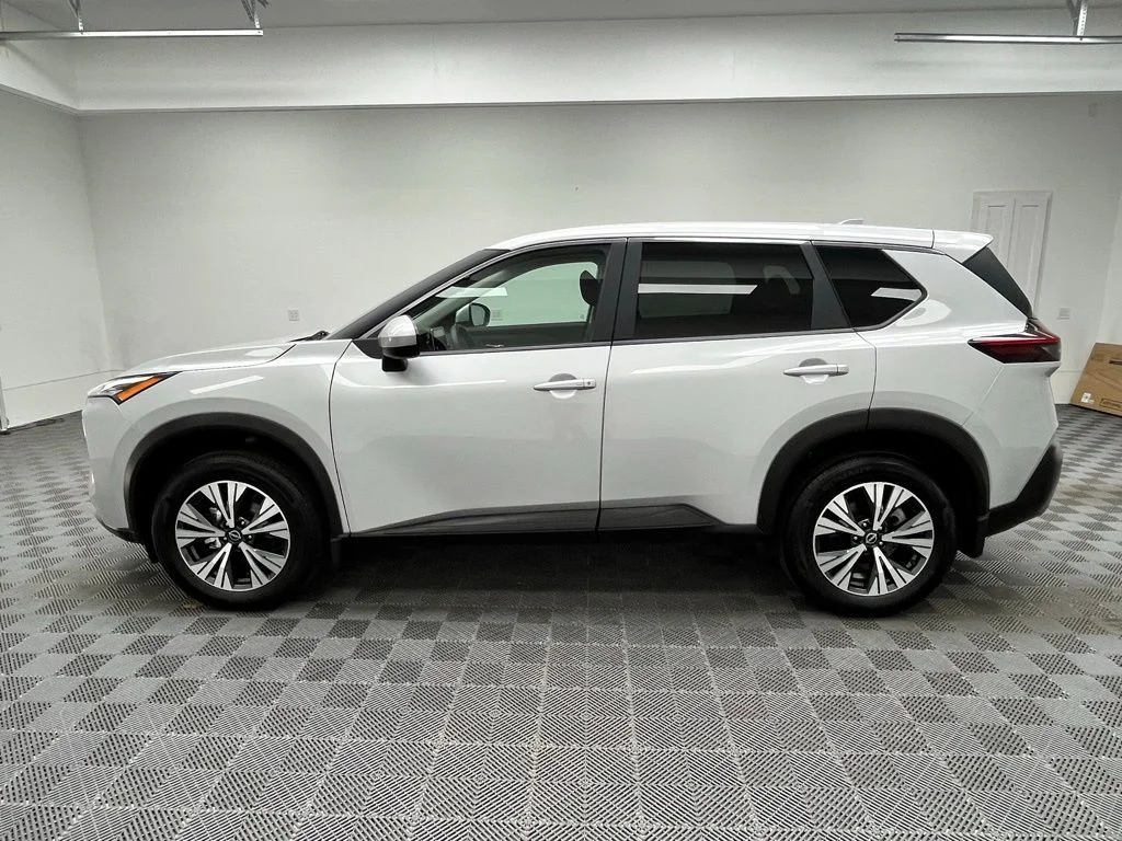 Used 2023 Silver Nissan SV image 12