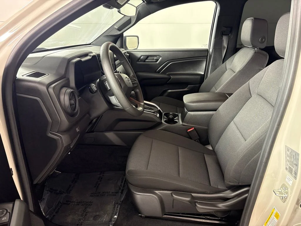 Used 2026 White Chevrolet Trail Boss image 25