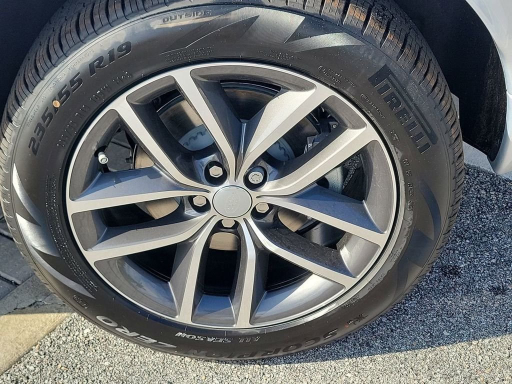 2025 Land Rover Discovery Sport S - Photo 13