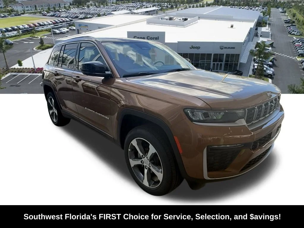 New 2026 Copper Shino Metallic Clear-Coat Exterior Paint Jeep Limited image 2