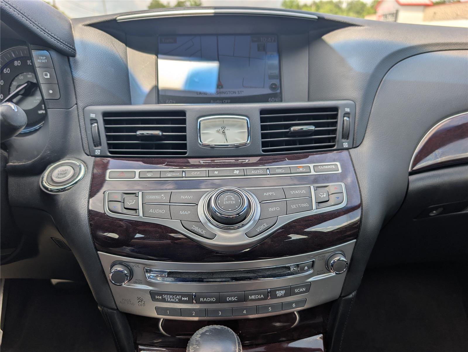 Used 2019 Graphite Shadow INFINITI 3.7 LUXE image 16