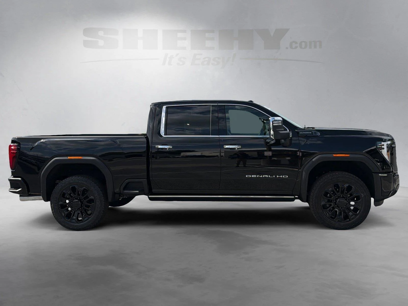 New 2026 Onyx Black GMC Denali Ultimate image 4