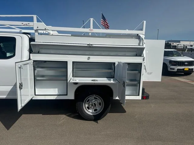 New 2026 Oxford White Ford XL image 8