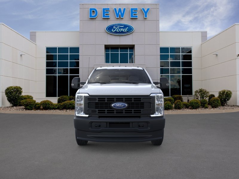New 2026 Oxford White Ford XL image 6