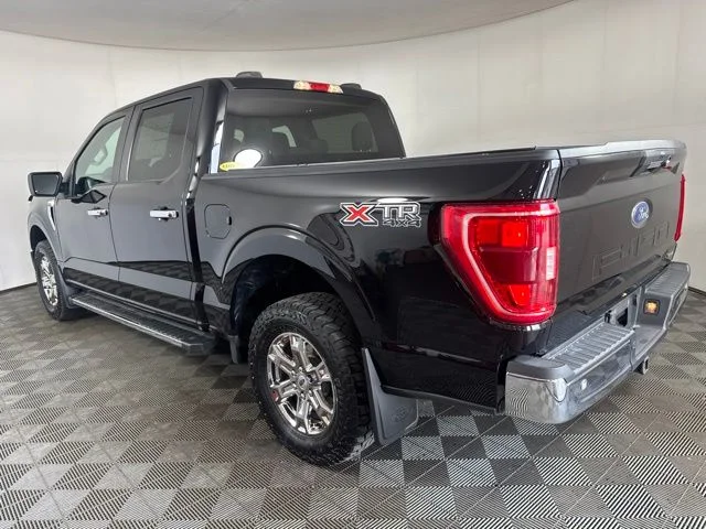 Certified Used 2021 Agate Black Metallic Ford XLT image 6