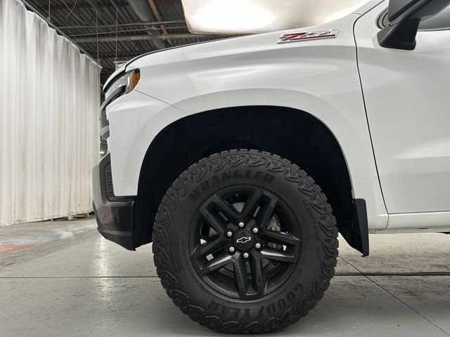 Used 2019 White Chevrolet LT Trail Boss image 20