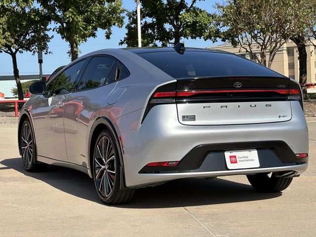 Certified Used 2024  Toyota Limited image 3