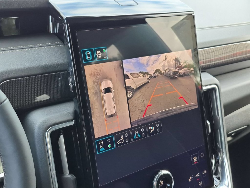 2027 GMC Yukon Elevation - Photo 13
