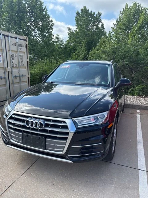 2019 Audi Q5 2.0T quattro S tronic Premium's photo