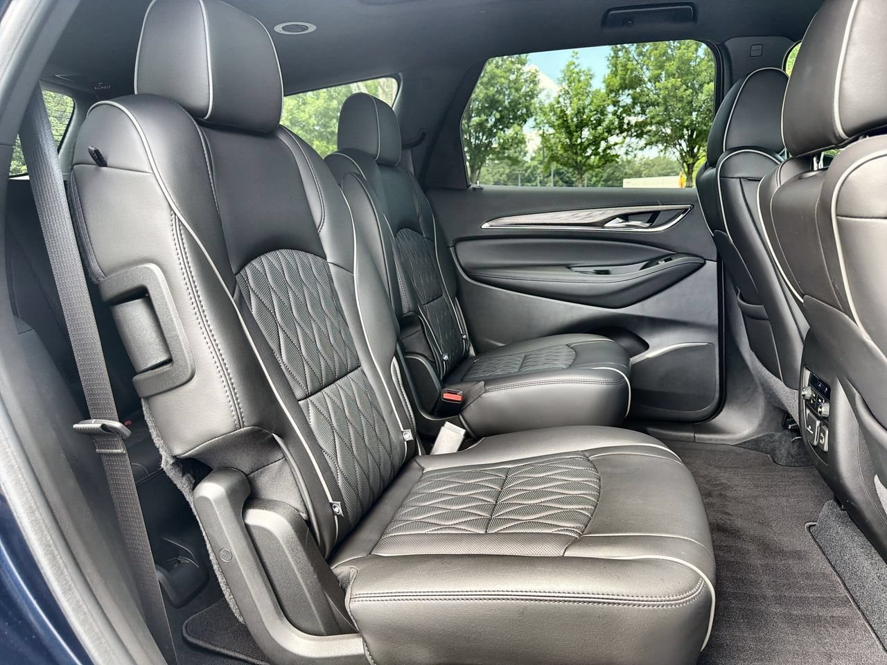 Used 2023 Emperor Blue Metallic Buick Avenir image 22