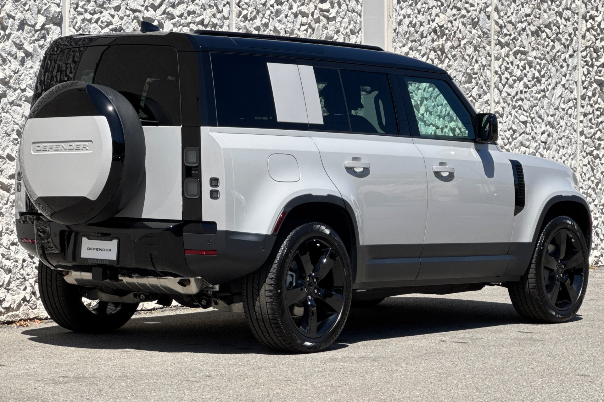 New 2026 Borasco Grey Land Rover S image 2
