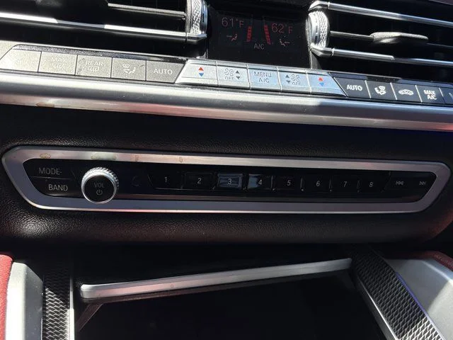 Used 2020 Gray BMW M50i image 40