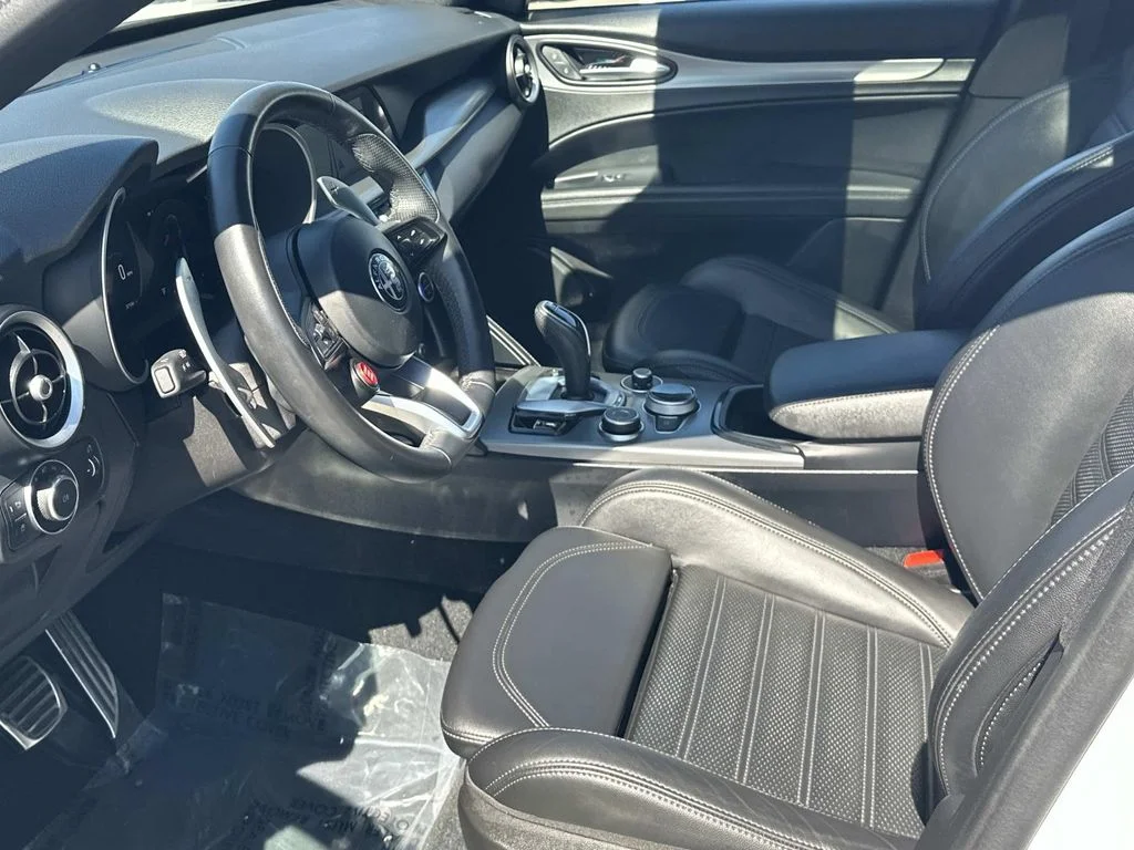 2024 Alfa Romeo Stelvio Veloce - Photo 18