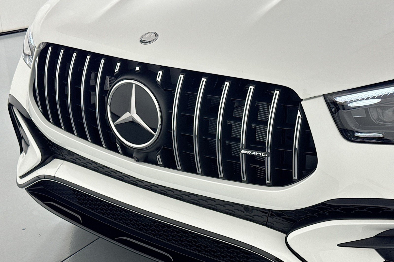New 2026 Polar White Mercedes-Benz AMG® GLE 53 4MATIC+ Coupe image 12