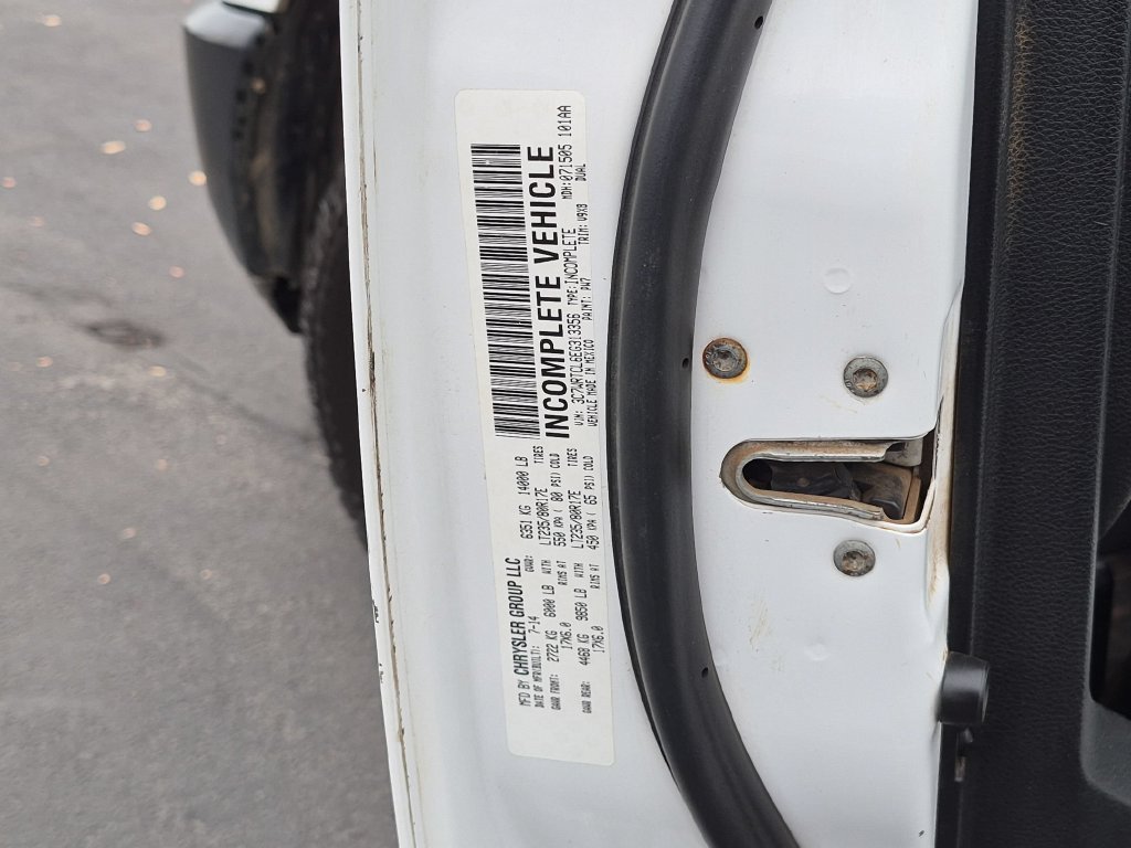 Used 2014 Bright White Clearcoat Ram Tradesman image 32