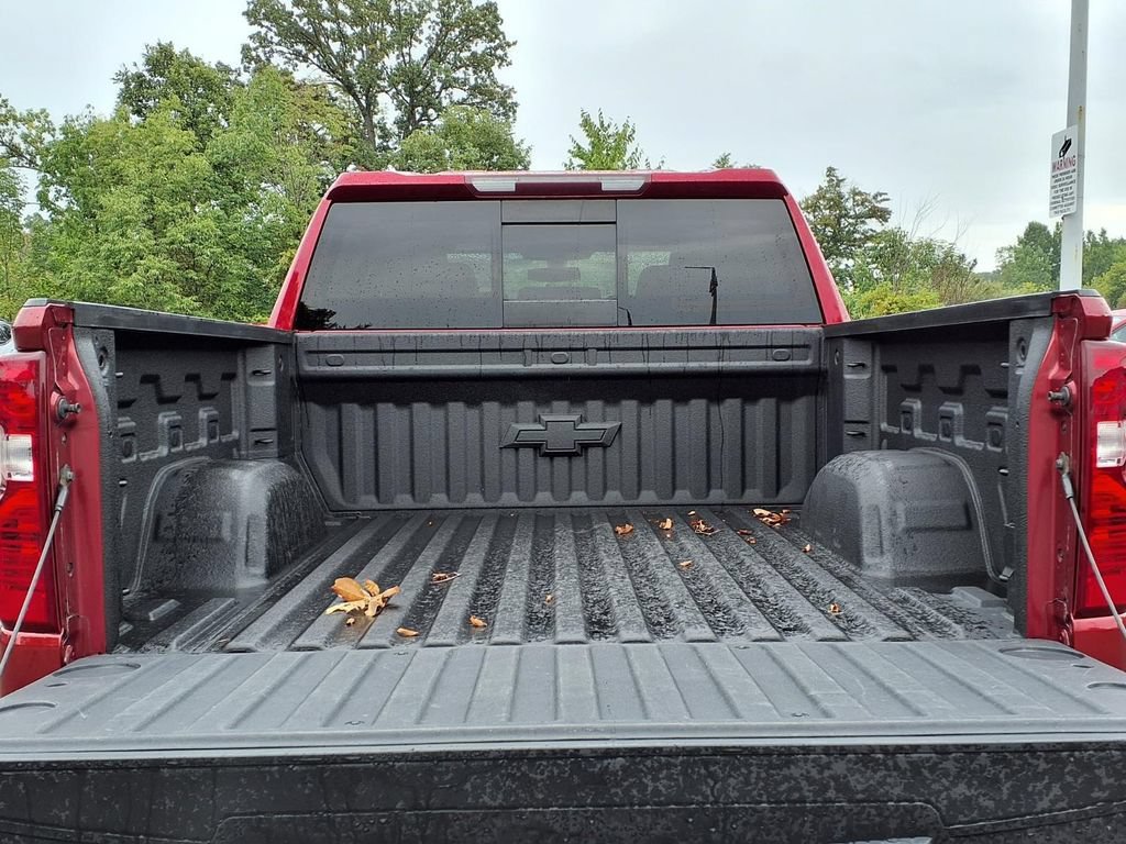 Used 2019 CAJUN RED TINTCOAT Chevrolet LT image 8