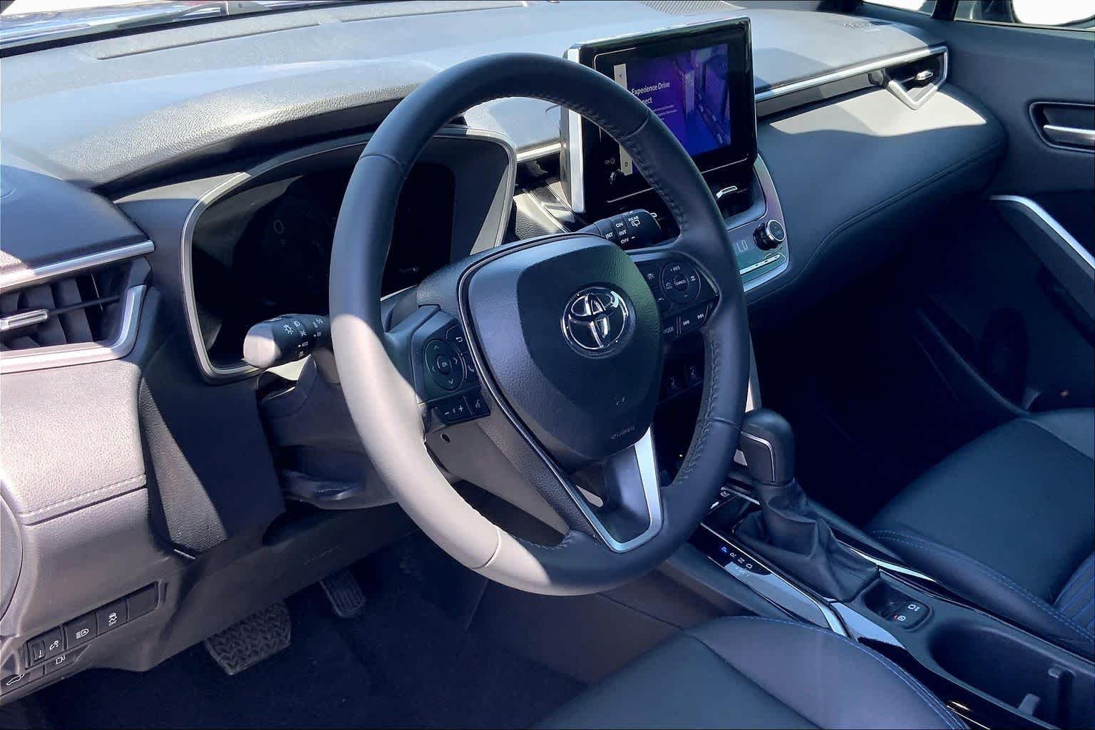 Used 2025 Blue Crush Metallic Toyota Hybrid XSE image 18