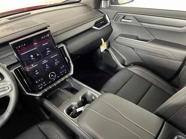 2026 GMC Acadia Elevation - Photo 35