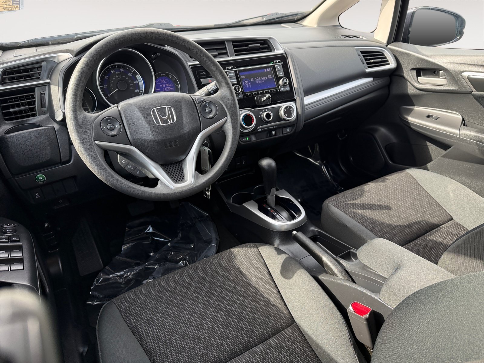 Used 2015 Modern Steel Metallic Honda LX image 15