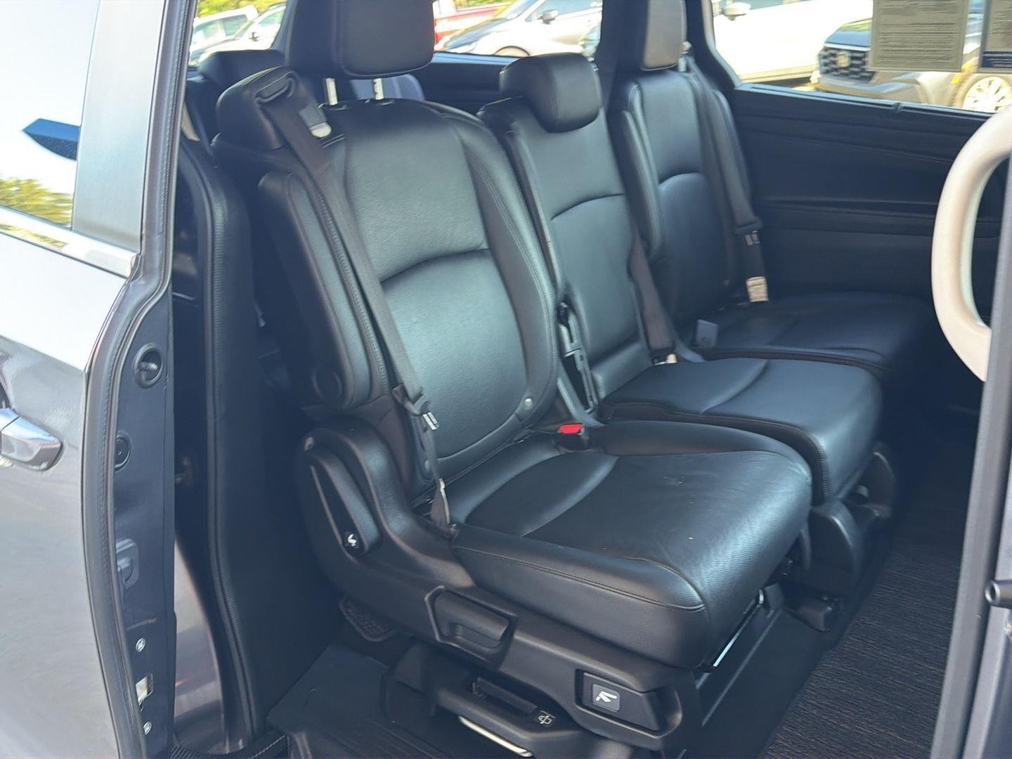 Used 2025  Honda EX-L image 14