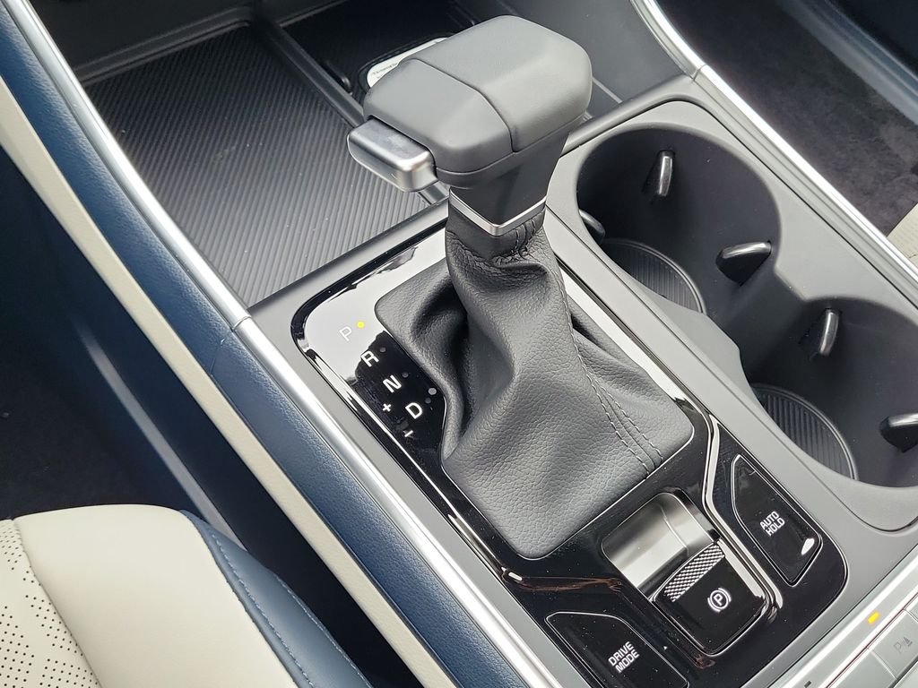 New 2026 White Kia EX image 34