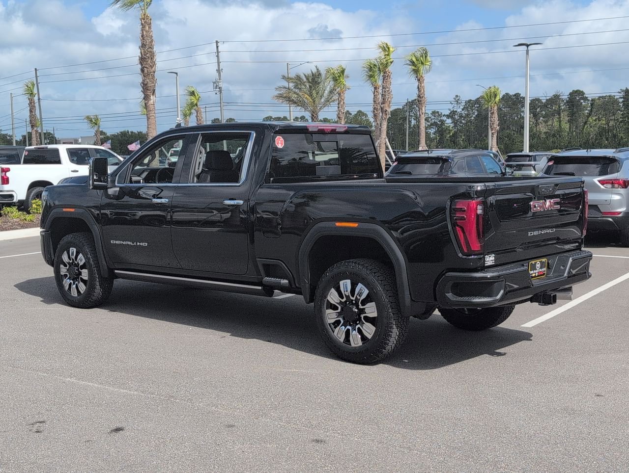 2026 GMC Sierra 2500HD Denali - Photo 6