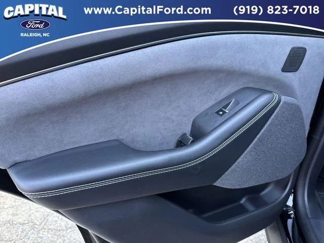 Used 2025 Black Ford GT image 17