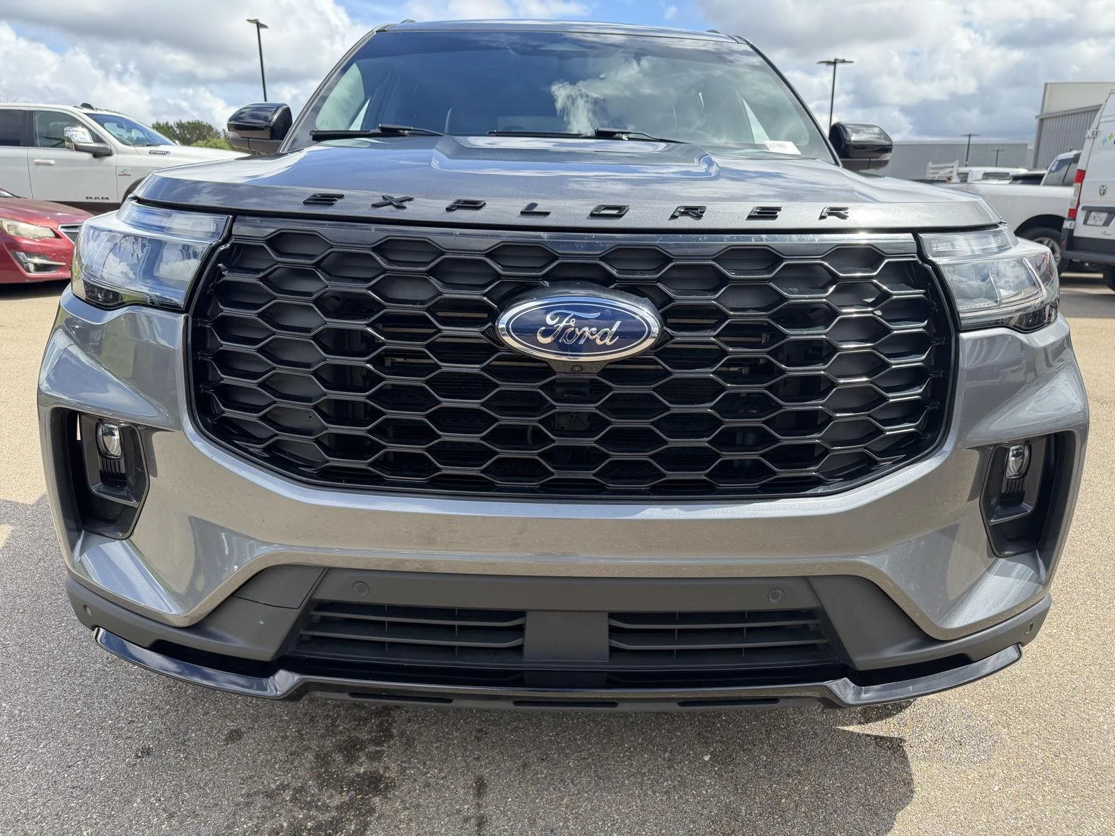 Used 2025 Carbonized Gray Ford ST-Line image 24