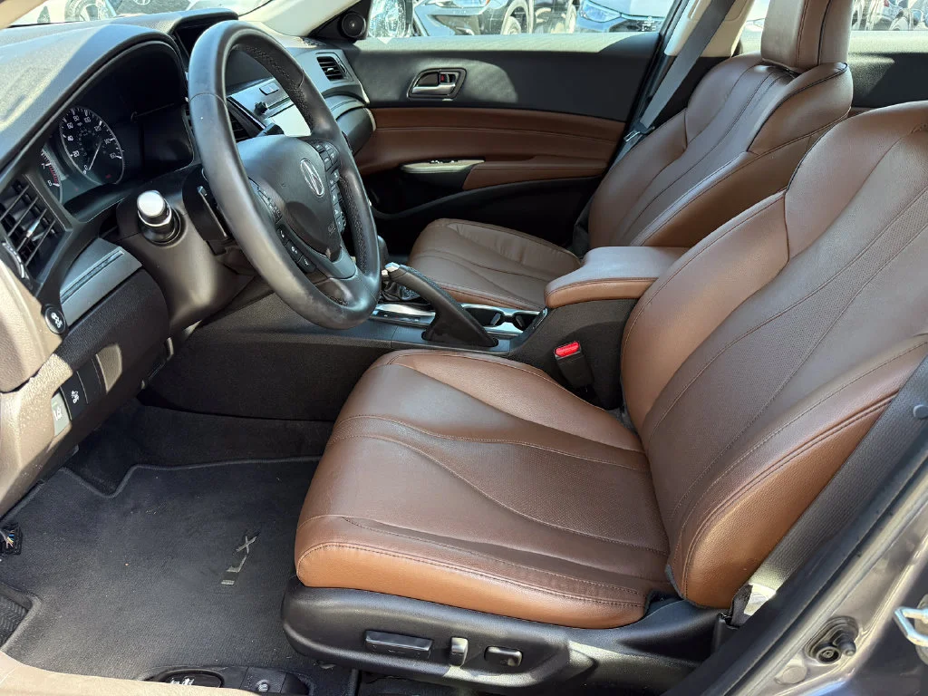 Used 2019 Gray Acura w/Premium Pkg image 23