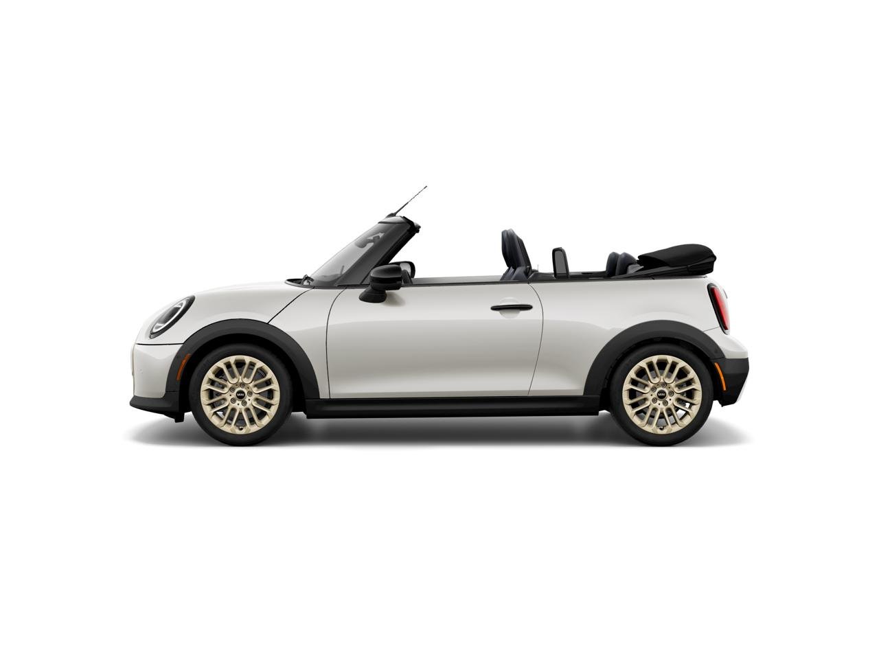 New 2026 Nanuq White Metallic MINI SIGNATURE PLUS image 4
