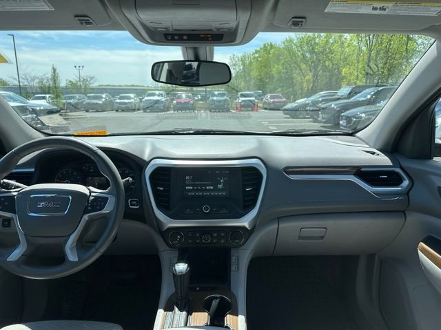 Used 2019 Silver GMC SLE-2 image 26
