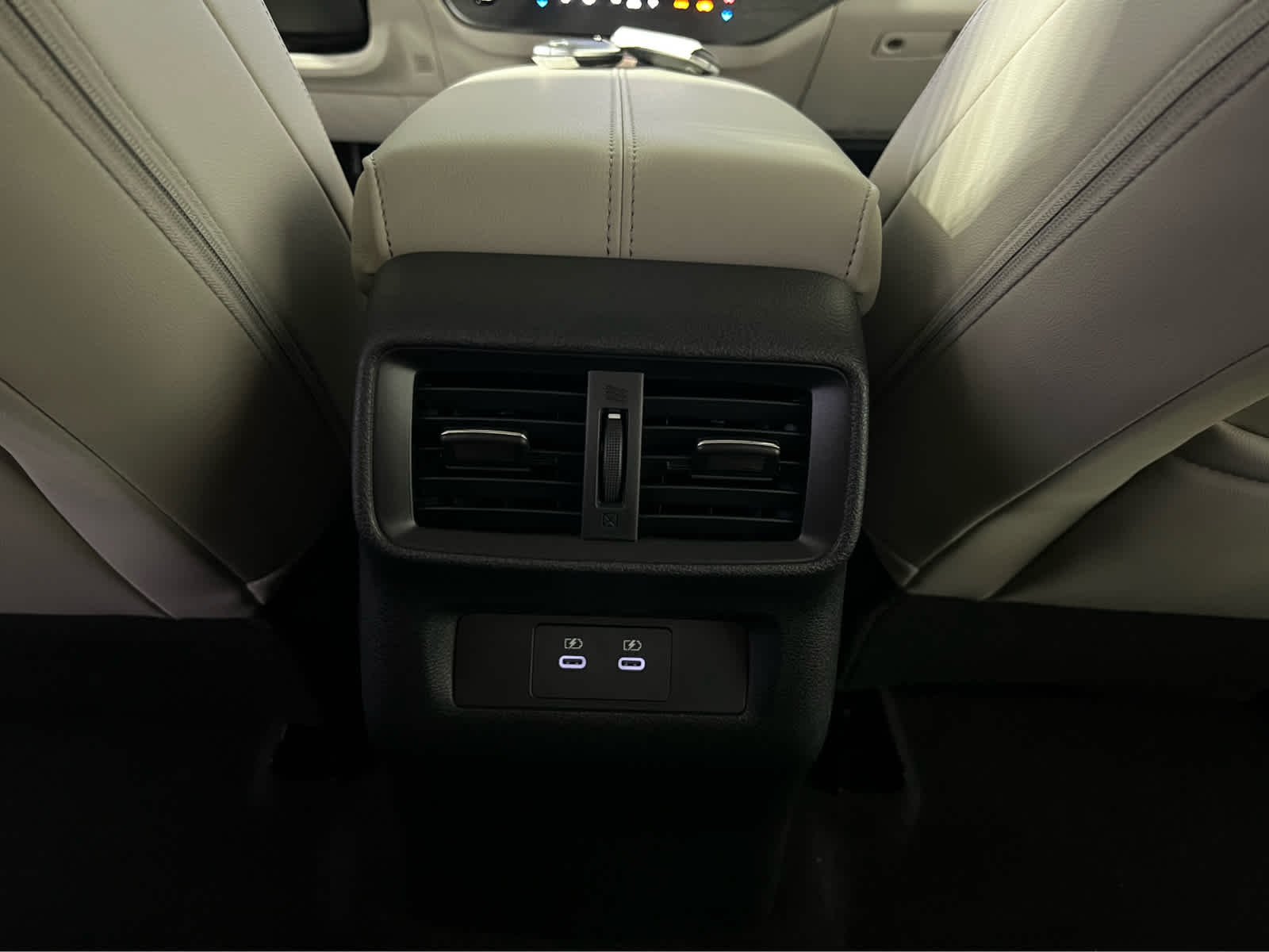 New 2026 Everest White Pearl TriCoat Nissan SL image 8