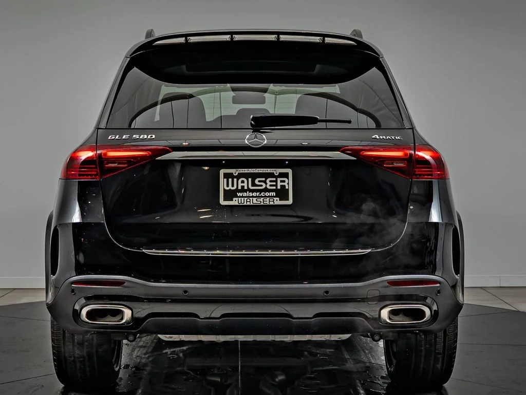 Certified Used 2025 Obsidian Black Mercedes-Benz GLE 580 image 6